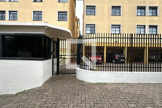 Área comum de apartamento para alugar com 3 quartos, 73m² em São Francisco, Curitiba