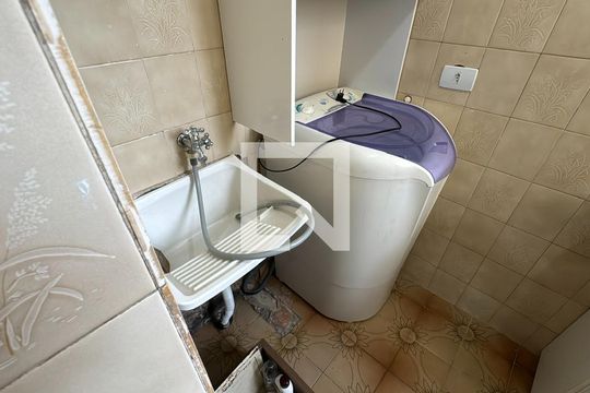 Área de Serviço de apartamento para alugar com 3 quartos, 73m² em São Francisco, Curitiba