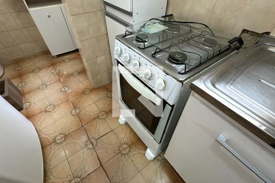 Cozinha de apartamento para alugar com 3 quartos, 73m² em São Francisco, Curitiba