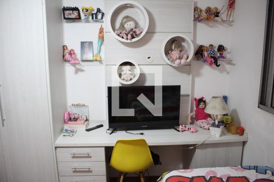 Quarto 1 de apartamento à venda com 4 quartos, 177m² em Inconfidentes, Contagem