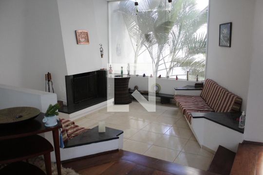 Sala de casa para alugar com 7 quartos, 342m² em Parque da Mooca, São Paulo