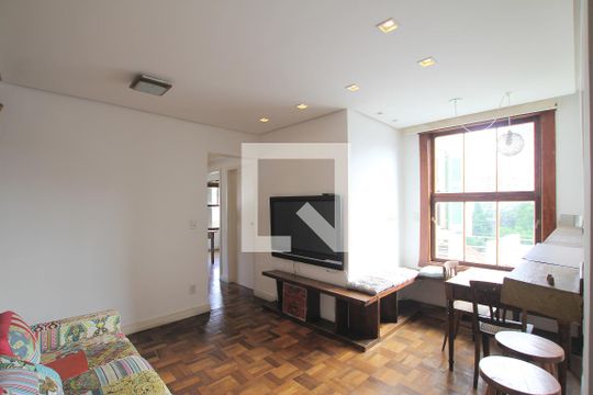 Apartamento à venda com 3 quartos, 80m² em Auxiliadora, Porto Alegre
