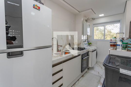 Cozinha  de apartamento à venda com 2 quartos, 80m² em Campanário, Diadema