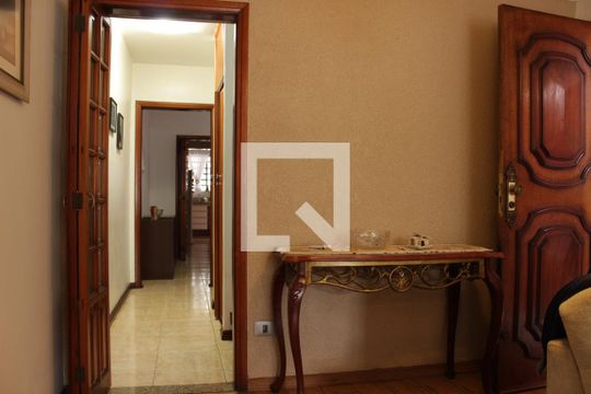 Sala de casa à venda com 3 quartos, 150m² em Vila Madalena, São Paulo