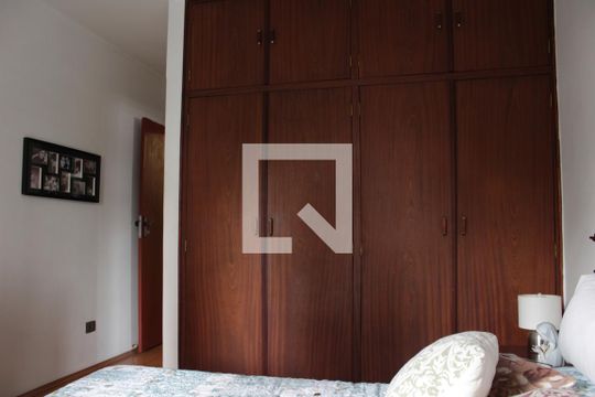 Suíte de casa à venda com 3 quartos, 150m² em Vila Madalena, São Paulo