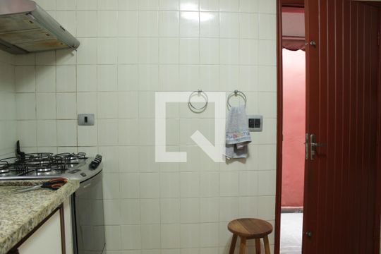 Cozinha de casa à venda com 3 quartos, 150m² em Vila Madalena, São Paulo