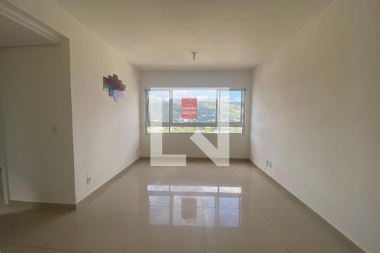 Apartamento à venda com 2 quartos, 50m² em Passo das Pedras, Porto Alegre