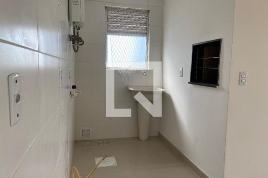 Cozinha  de apartamento à venda com 2 quartos, 50m² em Passo das Pedras, Porto Alegre