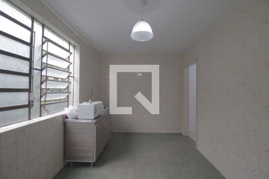 Cozinha de casa para alugar com 2 quartos, 60m² em Igara, Canoas