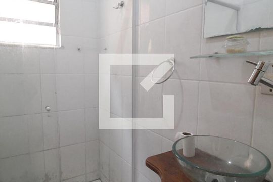 Banheiro Social de casa para alugar com 2 quartos, 80m² em Vargem Pequena, Rio de Janeiro