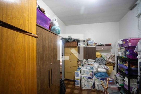 Quarto 2 de casa à venda com 2 quartos, 193m² em São Judas Tadeu, Diadema