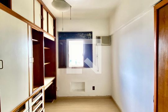 Quarto de apartamento à venda com 3 quartos, 150m² em Todos Os Santos, Rio de Janeiro