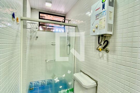 Banheiro de apartamento à venda com 3 quartos, 150m² em Todos Os Santos, Rio de Janeiro