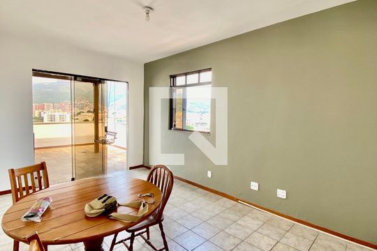 Sala de apartamento à venda com 3 quartos, 150m² em Todos Os Santos, Rio de Janeiro