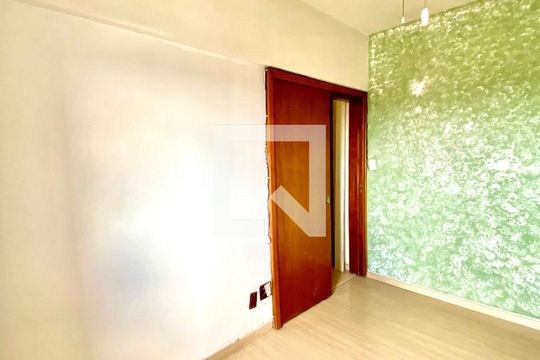 Quarto  de apartamento à venda com 3 quartos, 150m² em Todos Os Santos, Rio de Janeiro