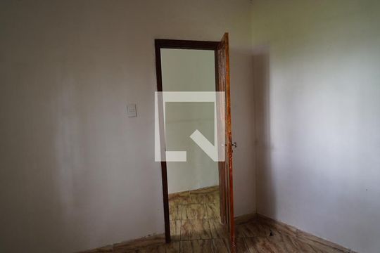 Quarto de apartamento para alugar com 1 quarto, 50m² em Jacarepaguá, Rio de Janeiro