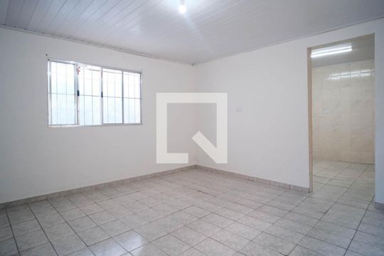 Casa para alugar com 1 quarto, 60m² em Vila Nhocuné, São Paulo