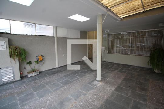Garagem de casa para alugar com 3 quartos, 350m² em Jardim Sao Paulo(zona Norte), São Paulo