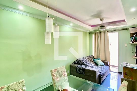 Sala de apartamento para alugar com 3 quartos, 68m² em Cachambi, Rio de Janeiro