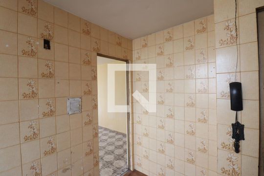 Cozinha e Área de Serviço de apartamento para alugar com 2 quartos, 60m² em Estrela do Norte, São Gonçalo