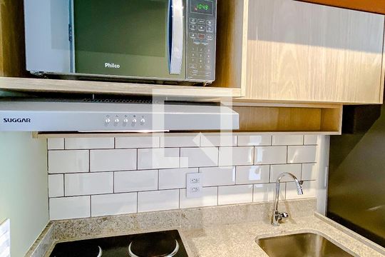 Cozinha de kitnet/studio para alugar com 1 quarto, 22m² em Vila Mariana, São Paulo