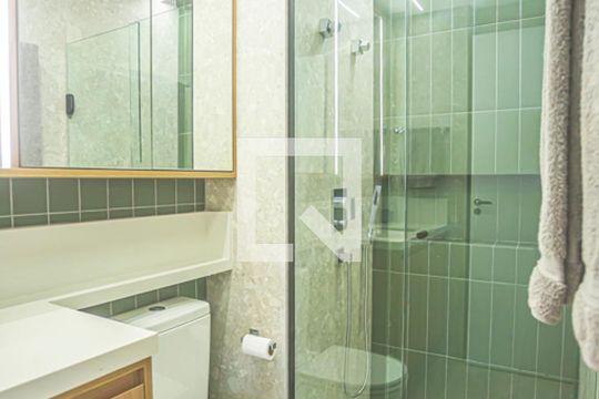 Banheiro de kitnet/studio à venda com 1 quarto, 42m² em Chácara Inglesa, São Paulo