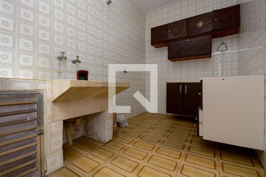Área de Serviço de casa à venda com 3 quartos, 183m² em Jardim Olavo Bilac, São Bernardo do Campo