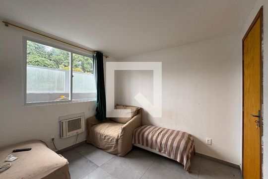 Apartamento à venda com 2 quartos, 65m² em Vargem Grande, Rio de Janeiro
