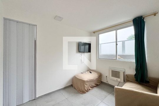 Sala de apartamento à venda com 2 quartos, 65m² em Vargem Grande, Rio de Janeiro