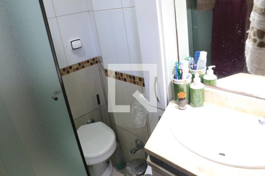 Banheiro da Suíte de apartamento à venda com 2 quartos, 70m² em Baeta Neves, São Bernardo do Campo