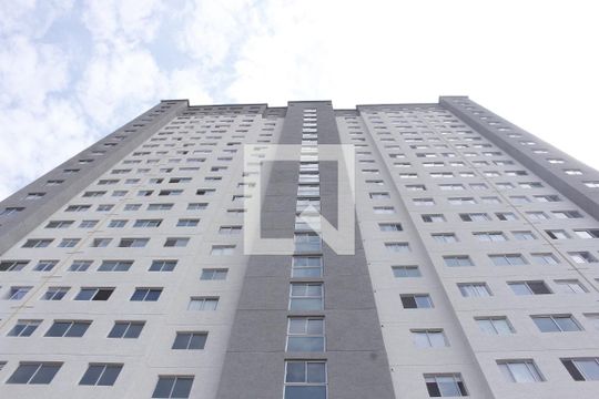 Fachada do bloco de apartamento para alugar com 2 quartos, 50m² em Jardim Leme, São Paulo