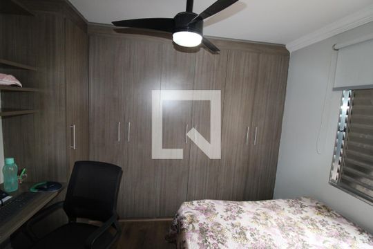 Quarto 2 de apartamento para alugar com 2 quartos, 56m² em Parque Reboucas, São Paulo