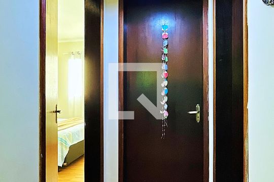 Corredor dos Dormitórios de apartamento à venda com 2 quartos, 61m² em Centro, Guarulhos
