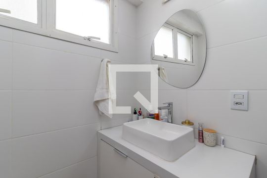 Banheiro de apartamento para alugar com 2 quartos, 66m² em Santana, São Paulo