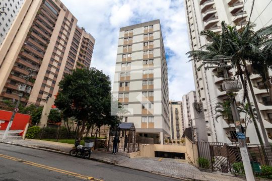 Fachada do Prédio de apartamento para alugar com 2 quartos, 66m² em Santana, São Paulo