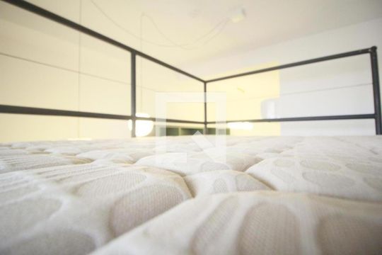 Quarto de apartamento à venda com 1 quarto, 25m² em Moema, São Paulo