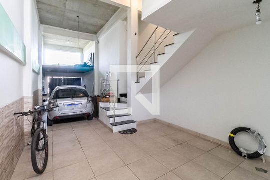 Garagem de casa para alugar com 3 quartos, 180m² em Paquetá, Belo Horizonte