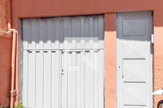 Fachada de casa para alugar com 3 quartos, 180m² em Paquetá, Belo Horizonte