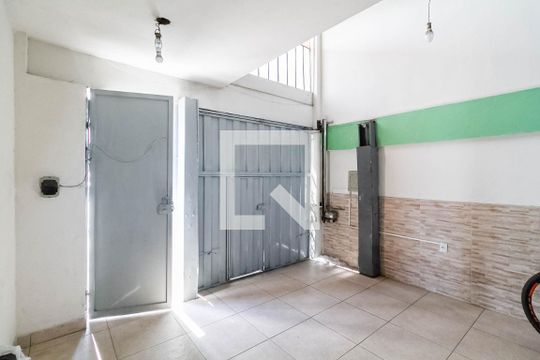 Entrada de casa para alugar com 3 quartos, 180m² em Paquetá, Belo Horizonte