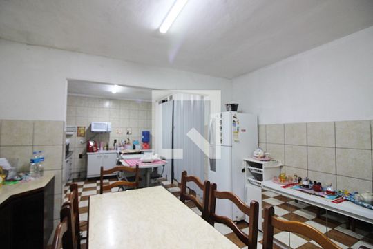 Copa e Cozinha  de casa à venda com 4 quartos, 185m² em Jardim Lavinia, São Bernardo do Campo