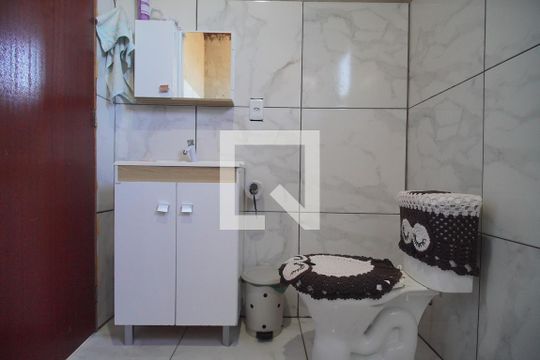 Banheiro  de casa à venda com 2 quartos, 78m² em Santos Dumont, São Leopoldo