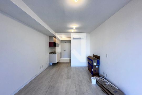 Kitnet/Studio para alugar com 0 quarto, 33m² em Vila Cordeiro, São Paulo