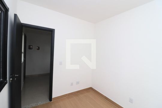Quarto 2 de apartamento à venda com 2 quartos, 40m² em Vila Carrão, São Paulo