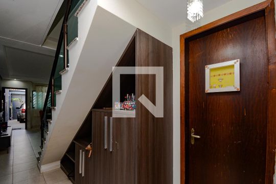 Escada de casa à venda com 3 quartos, 150m² em Santa Terezinha, São Bernardo do Campo