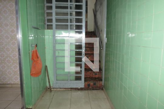 Lavanderia de casa à venda com 4 quartos, 220m² em Freguesia do Ó, São Paulo