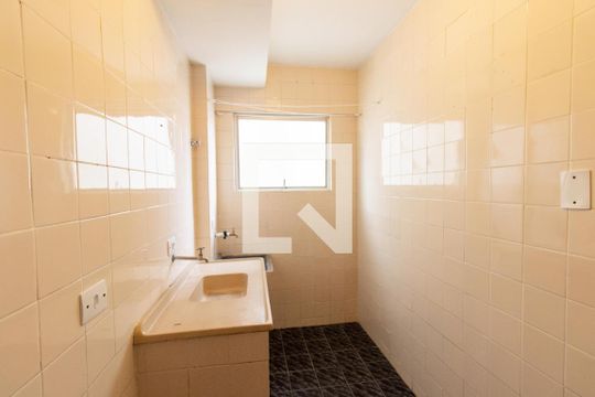 Cozinha e Área de Serviço de apartamento para alugar com 1 quarto, 32m² em Batel, Curitiba