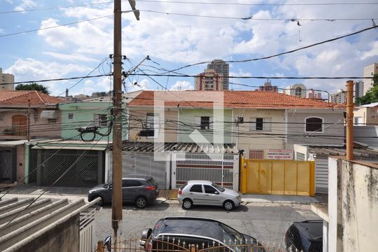 Vista do Quarto 1 de casa para alugar com 2 quartos, 98m² em Vila Guilherme, São Paulo
