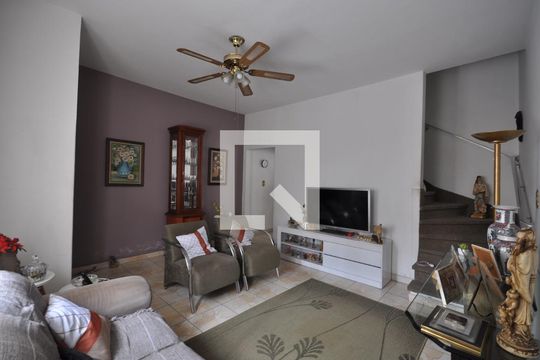 Sala de casa à venda com 2 quartos, 98m² em Vila Guilherme, São Paulo