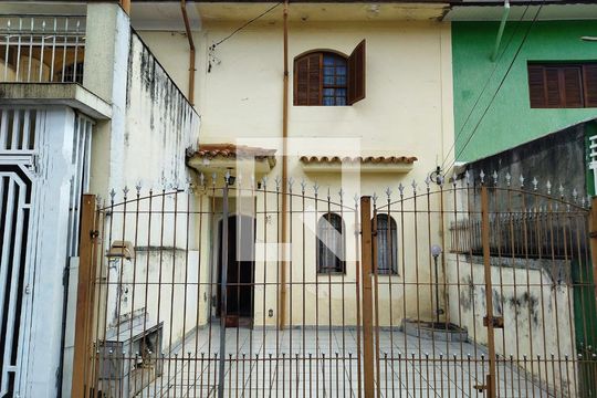 Fachada de casa para alugar com 2 quartos, 98m² em Vila Guilherme, São Paulo
