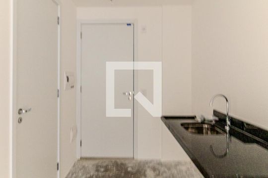 Cozinha de kitnet/studio à venda com 1 quarto, 27m² em Vila Buarque, São Paulo